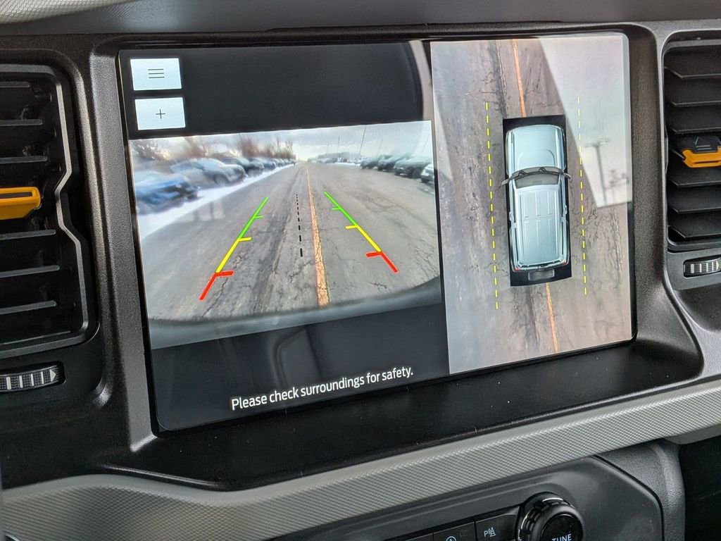 Used 2022 Ford Bronco Badlands image 15