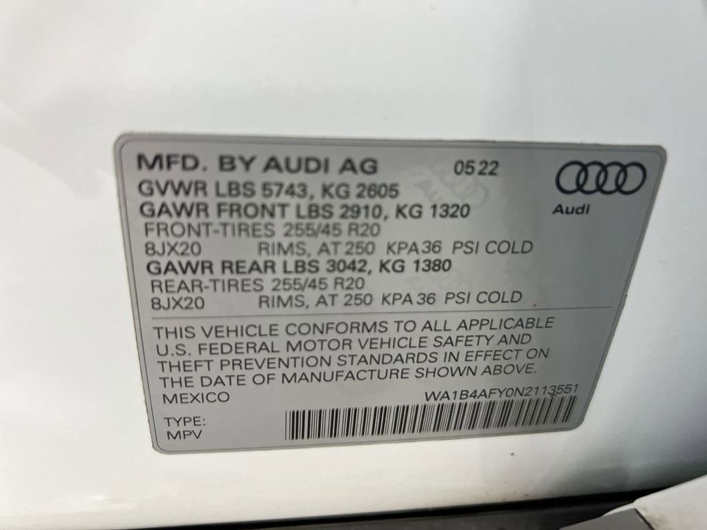 Used 2022 Audi SQ5 Premium Plus w/ Premium Plus Package image 28