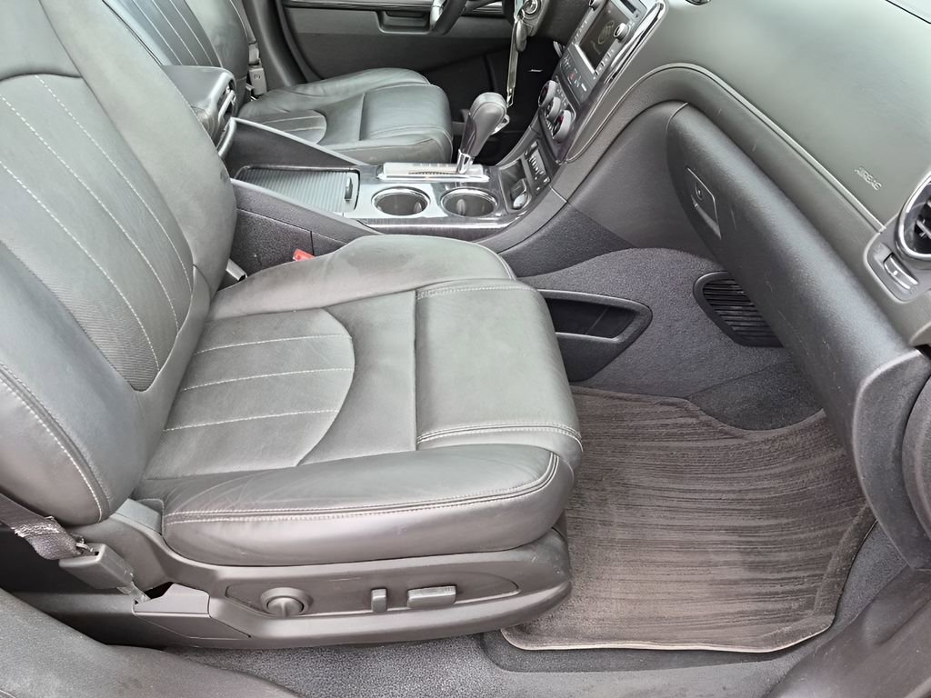 Used 2017 Buick Enclave Premium w/ Experience Buick Package image 16