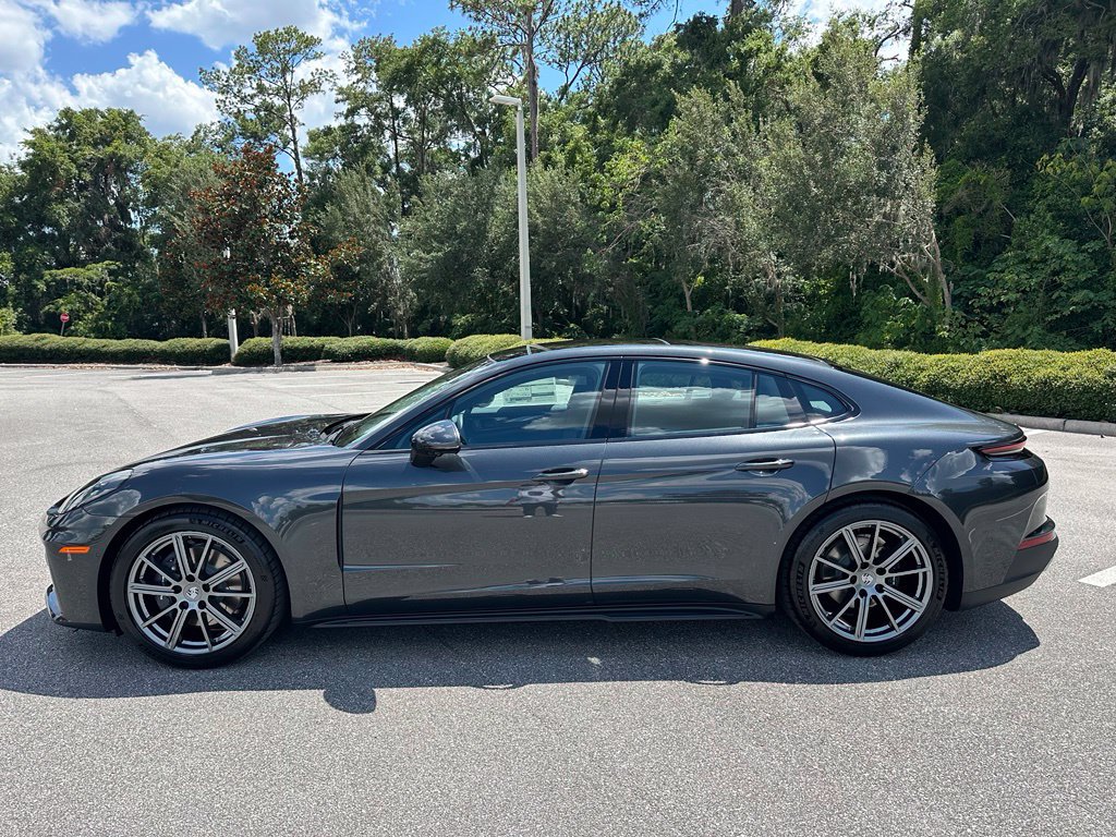 New 2026 Porsche Panamera 4 AWD/4WD image 2