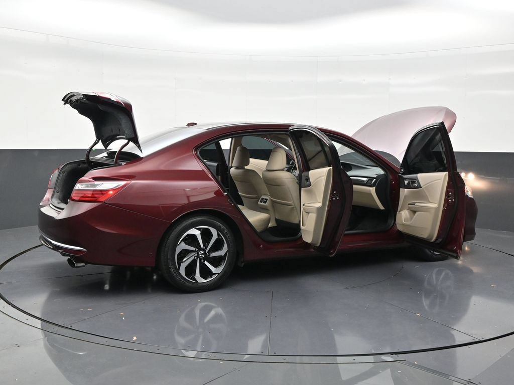 Used 2017 Honda Accord EX-L image 29