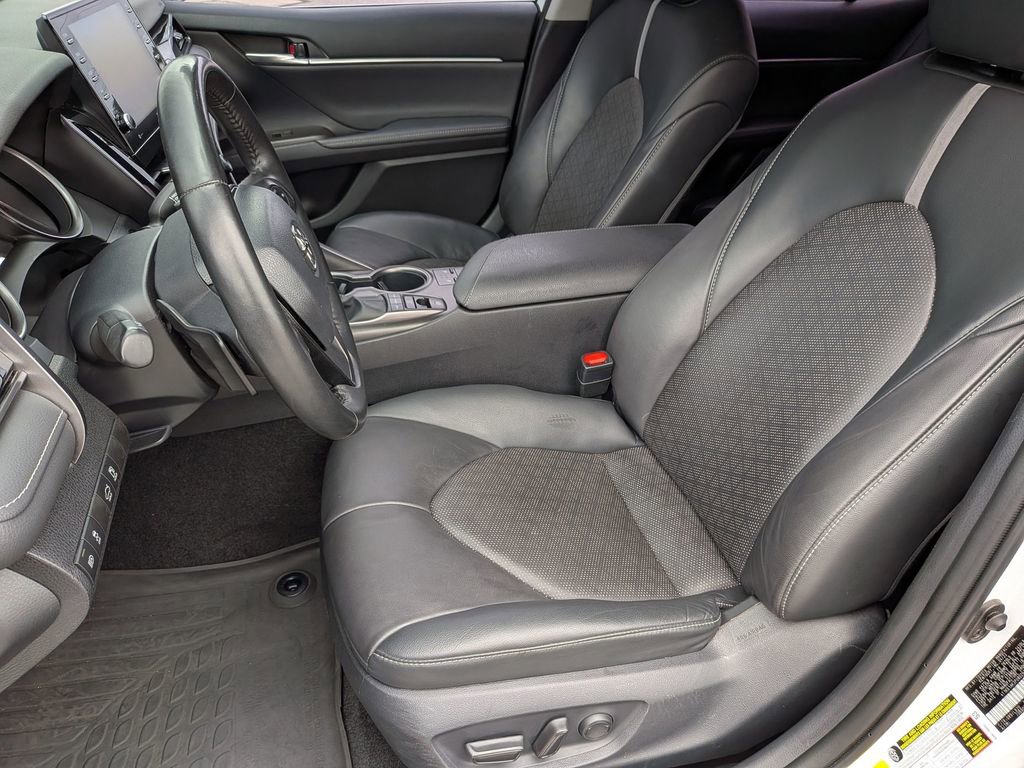 Used 2023 Toyota Camry XSE w/ Navigation Package FWD image 14