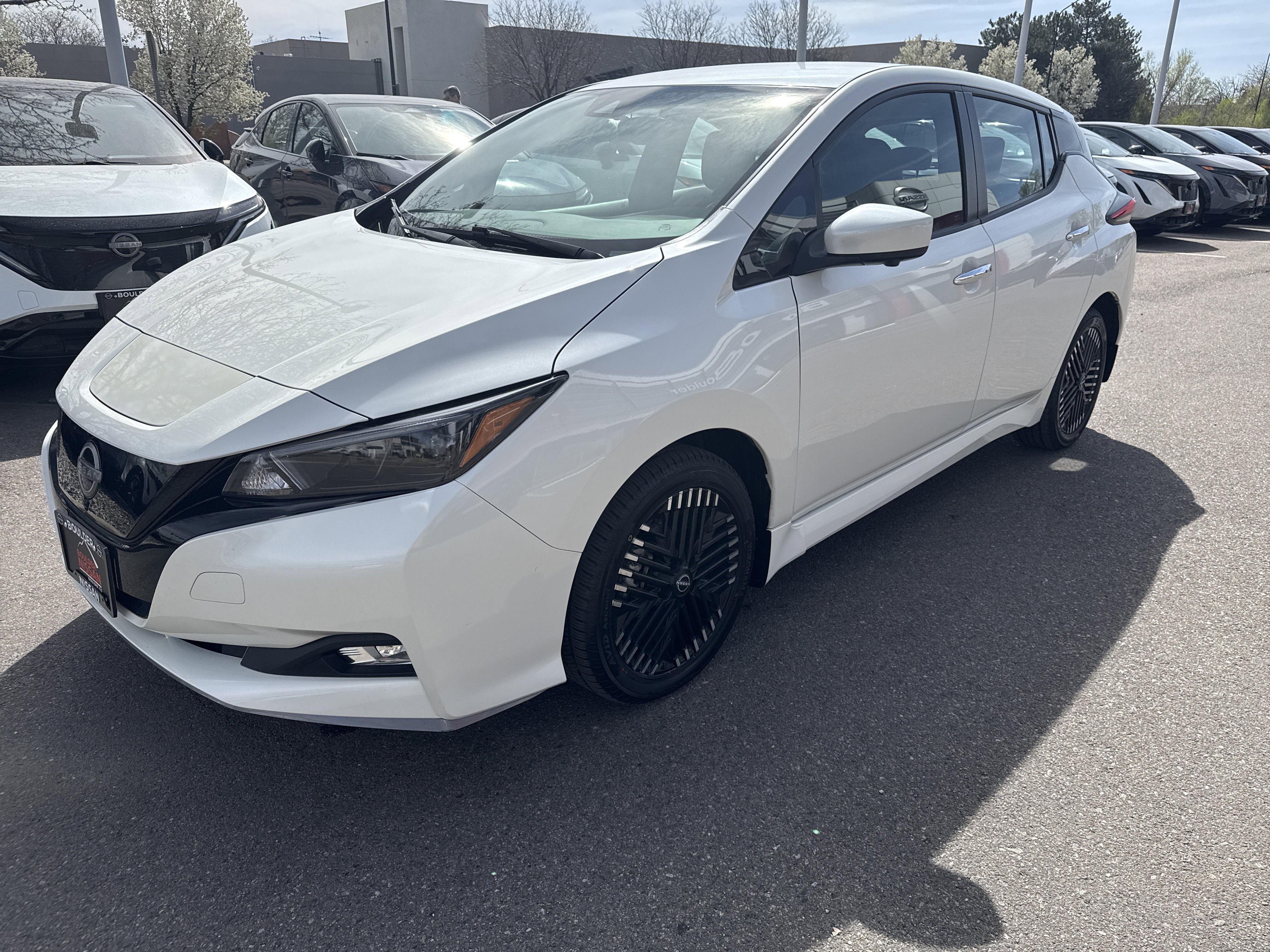 Certified 2024 Nissan Leaf SV Plus image 5