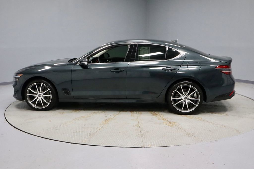 Used 2023 Genesis G70 2.0T image 10
