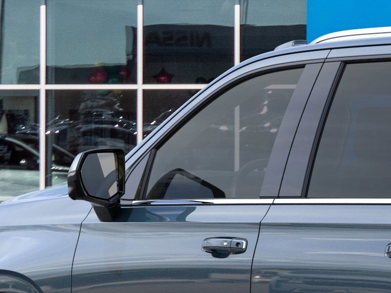 New 2026 Chevrolet Suburban Premier image 12