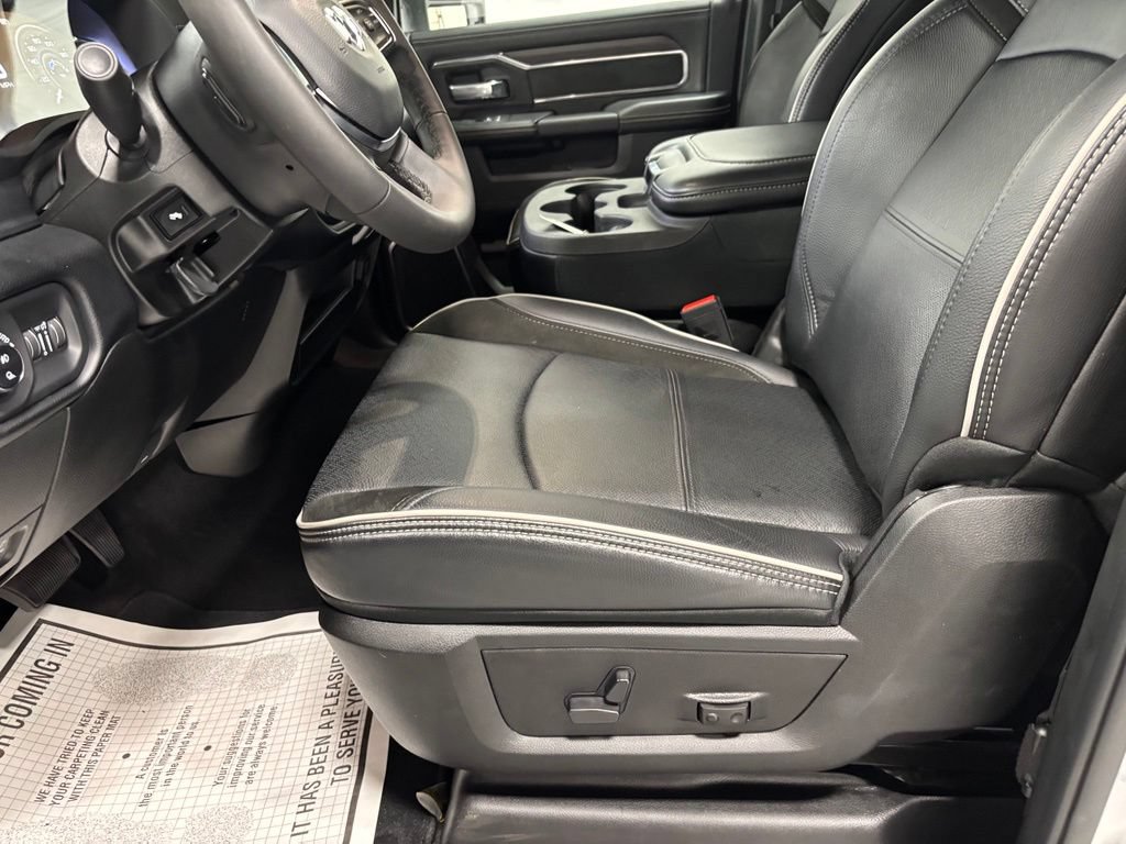 Used 2026 RAM 2500 Laramie AWD/4WD image 13