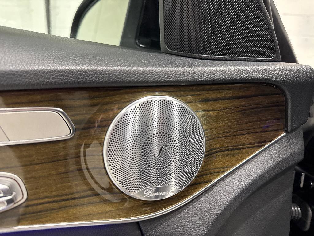 Used 2021 Mercedes-Benz C 300 Sedan image 29