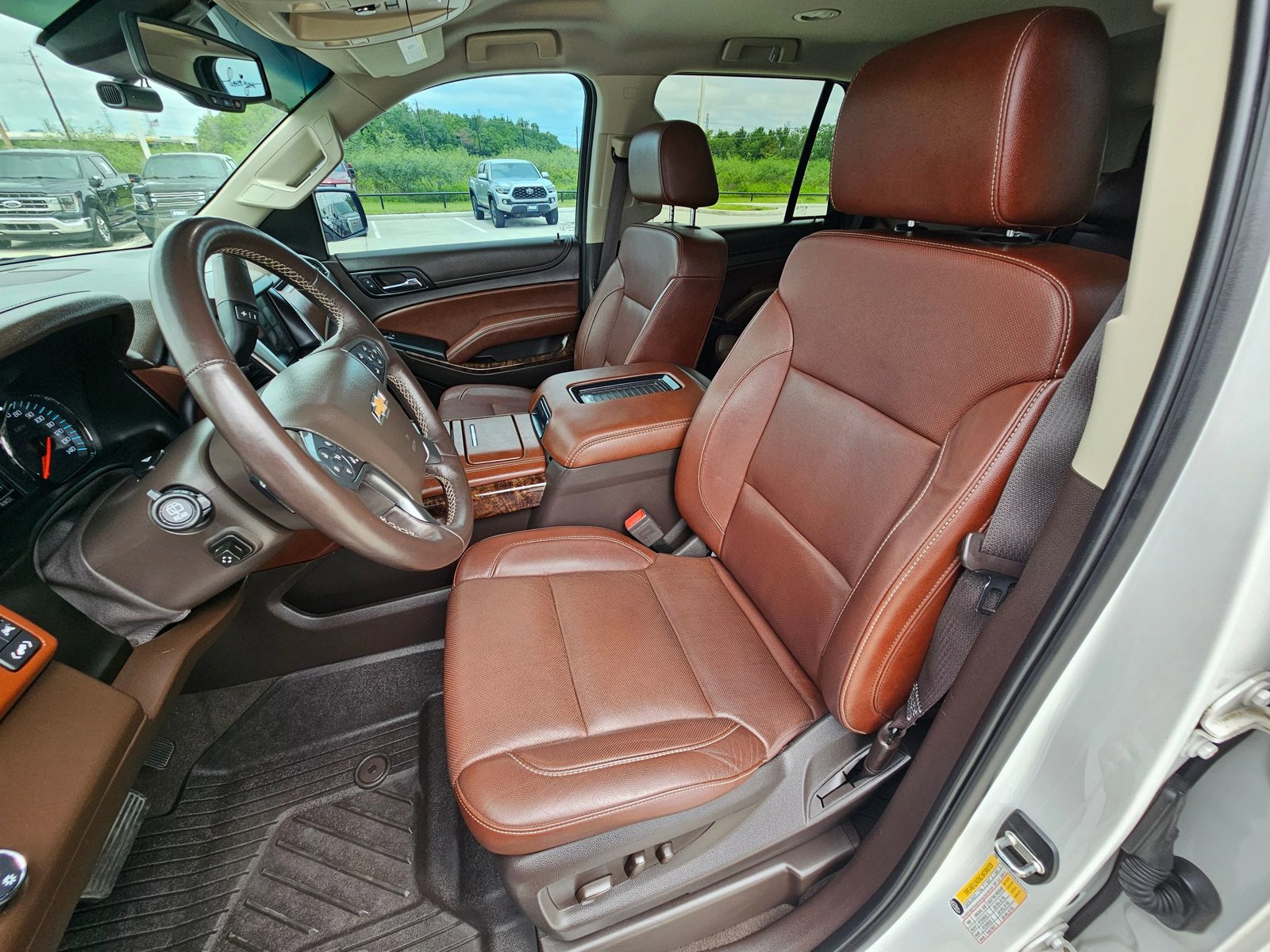 Used 2019 Chevrolet Tahoe Premier RWD image 17