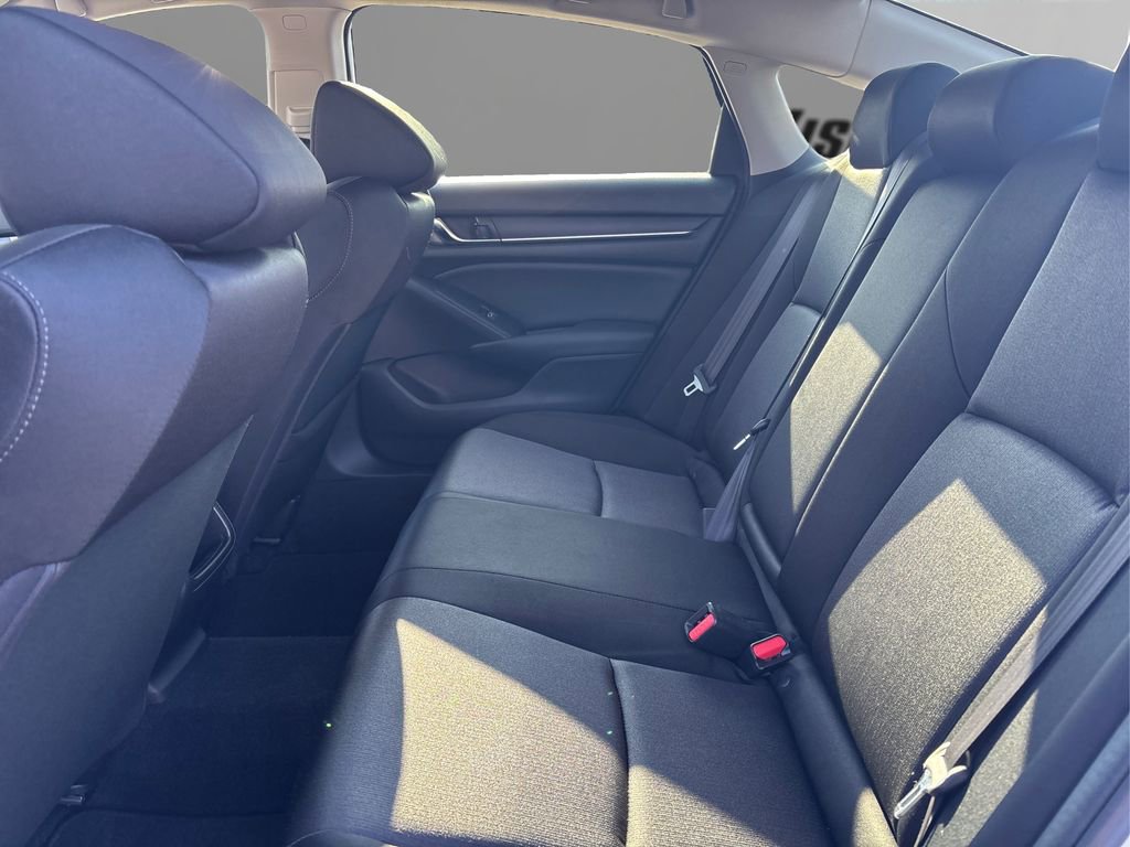 Used 2021 Honda Accord LX image 10