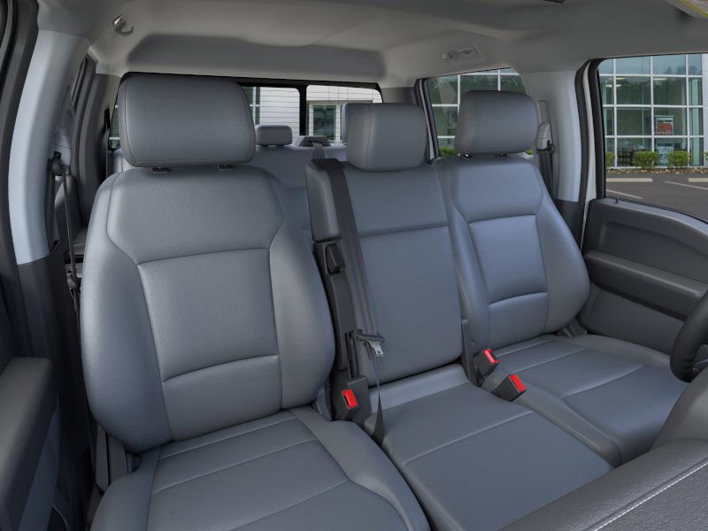 New 2026 Ford F350 4x4 Crew Cab DRW Super Duty image 10