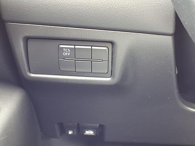 Used 2017 MAZDA CX-5 Touring image 18