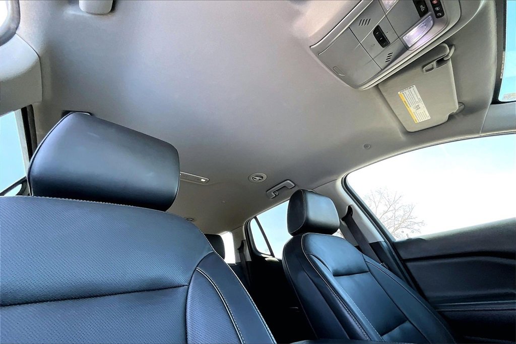 Used 2017 GMC Acadia SLT image 20