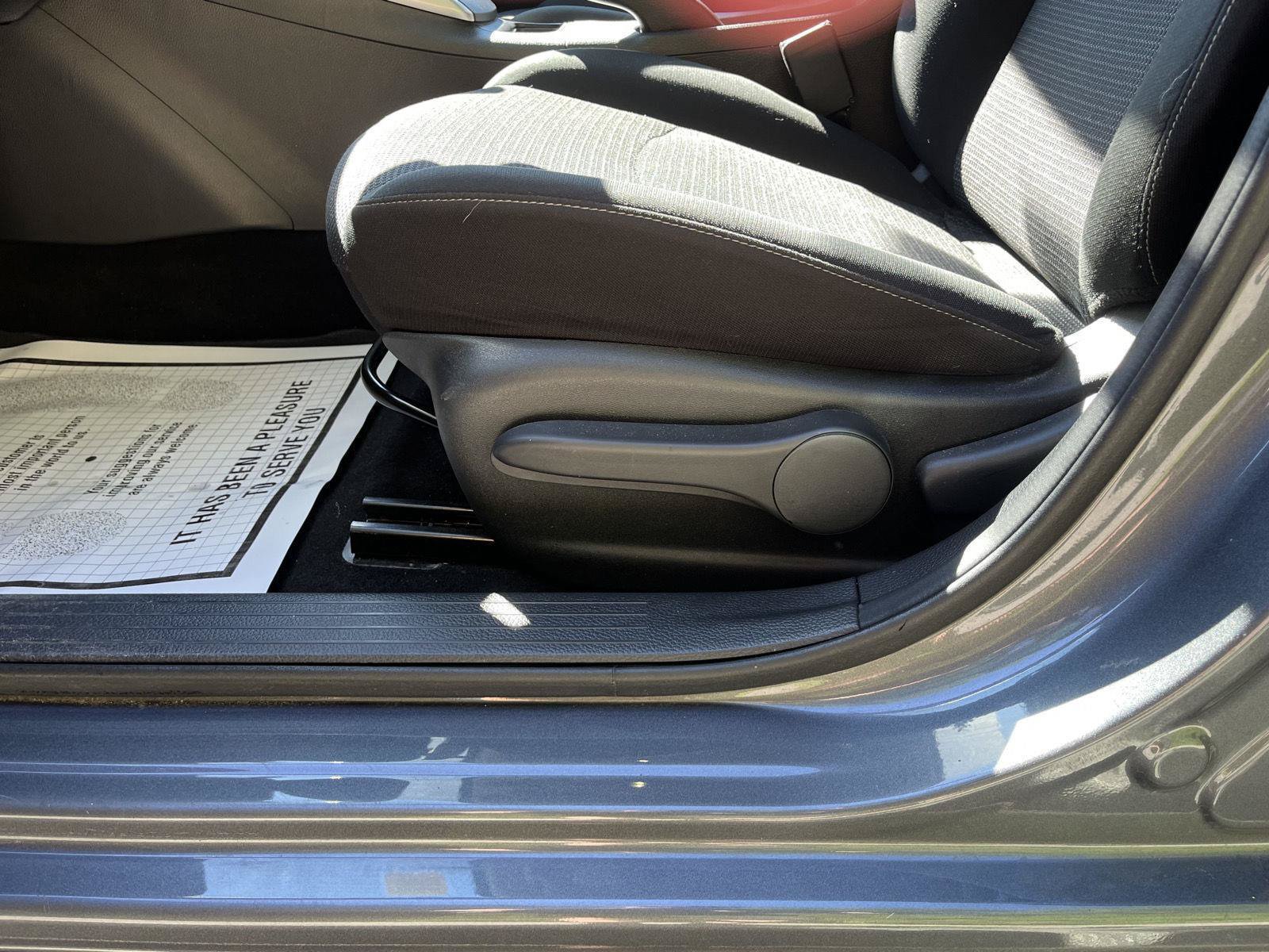 Used 2019 Nissan Sentra S FWD image 20