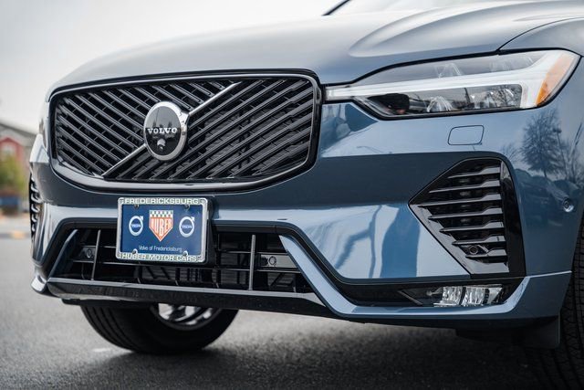 New 2026 Volvo XC60 B5 Ultra w/ Protection Package Premier image 14