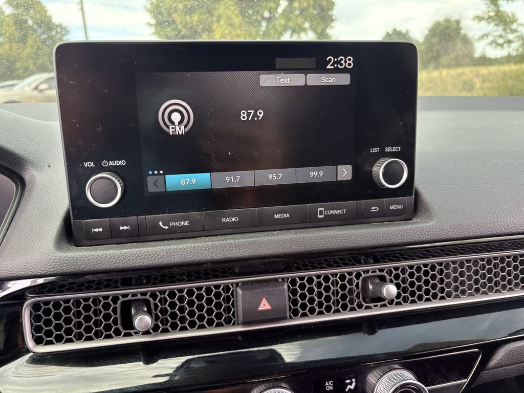 Used 2024 Honda Civic Sport image 3