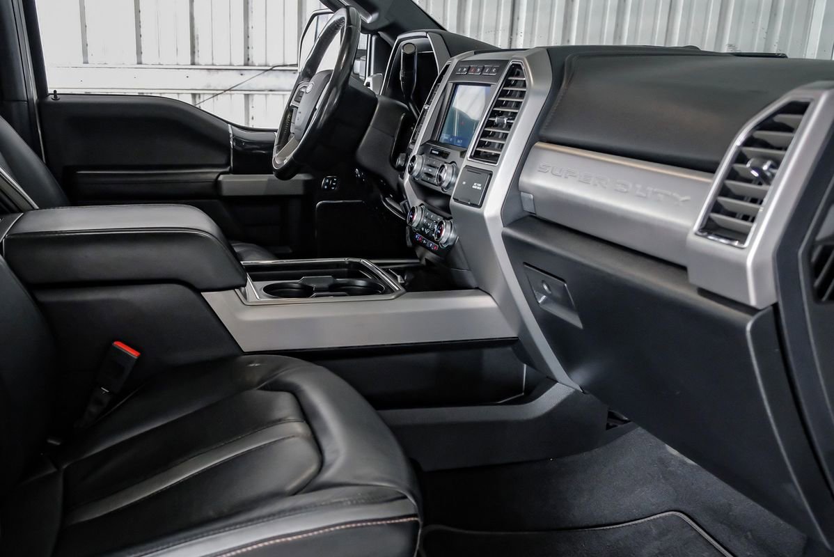 Used 2021 Ford F450 Platinum w/ FX4 Off-Road Package image 12