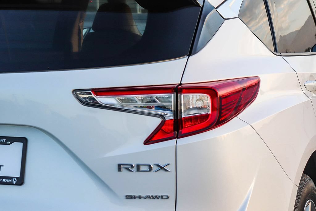 Used 2024 Acura RDX w/ Technology Package AWD/4WD image 10