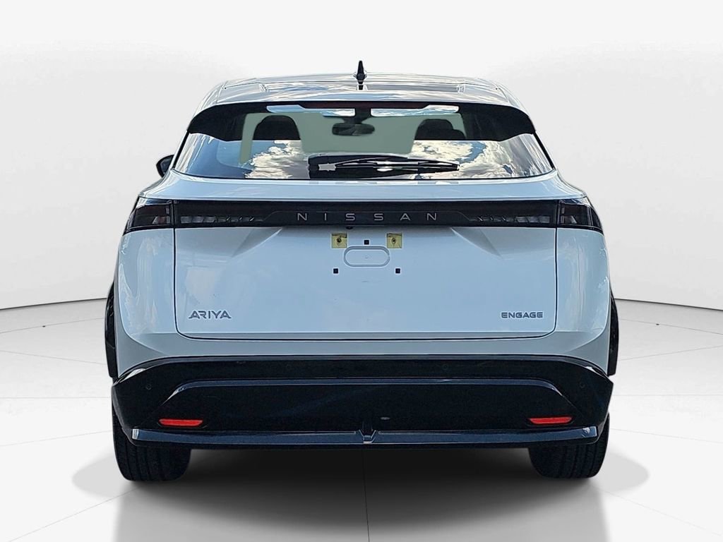 Used 2023 Nissan Ariya FWD image 6