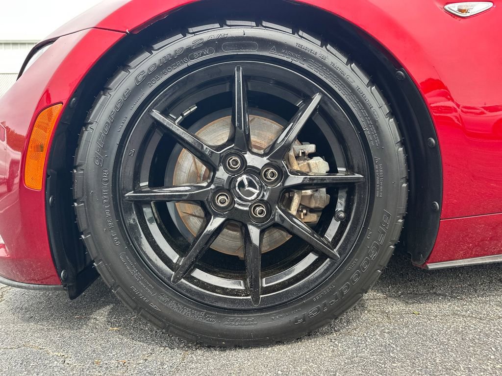 Used 2020 MAZDA MX-5 Miata Sport image 12