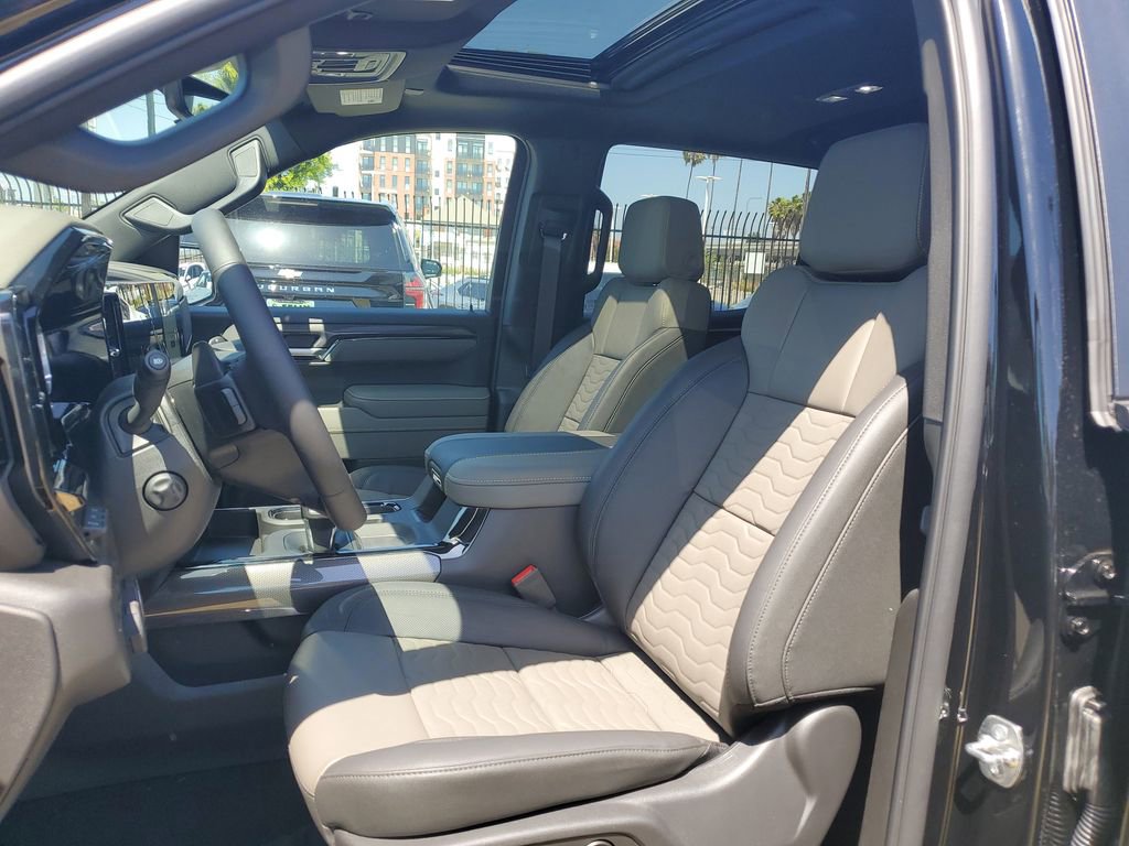 New 2026 Chevrolet Silverado 1500 ZR2 AWD/4WD image 19