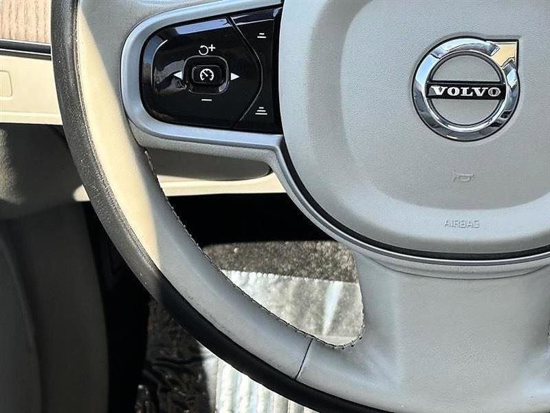 Used 2023 Volvo XC90 B6 Ultimate image 20
