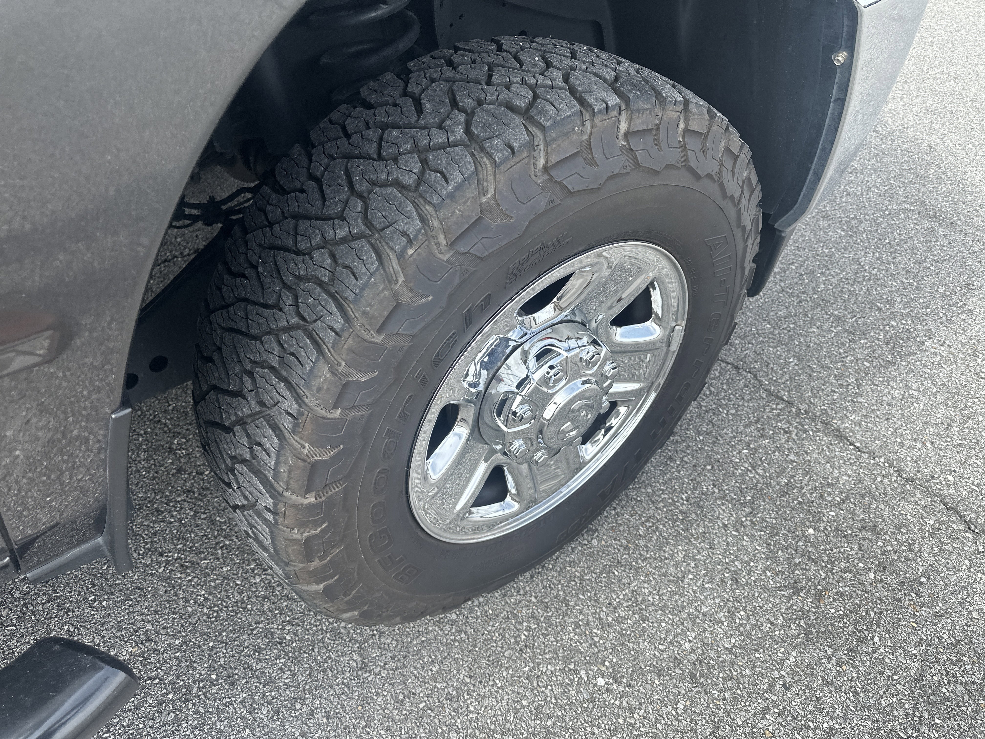 Used 2024 RAM 2500 Tradesman w/ Chrome Appearance Group AWD/4WD image 32