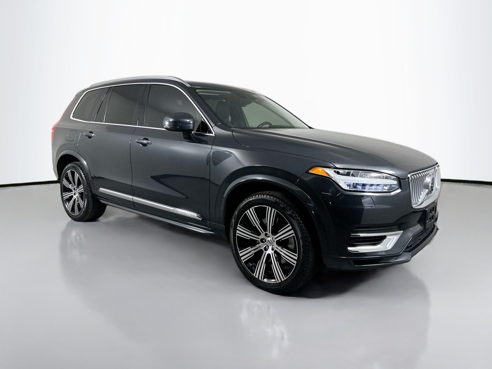 Used 2021 Volvo XC90 T8 Inscription Expression AWD/4WD image 3