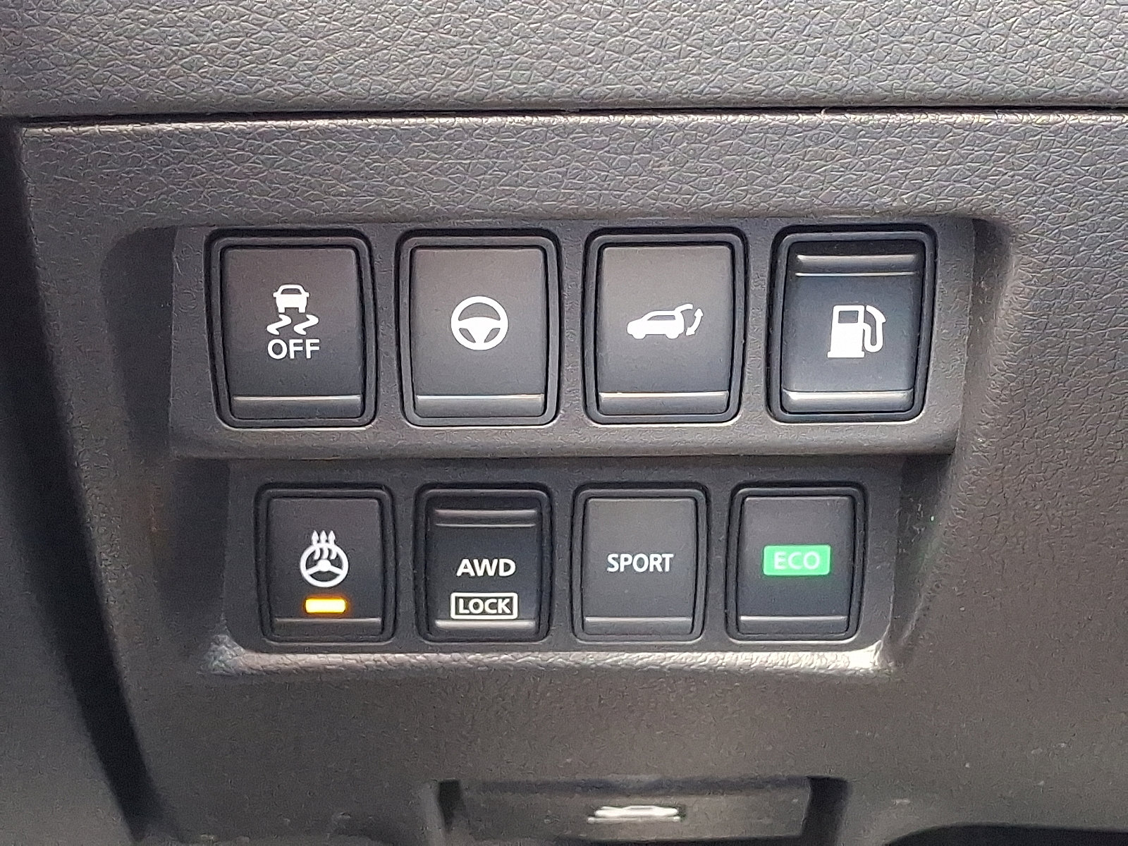 Used 2018 Nissan Rogue SL w/ Premium Package image 27