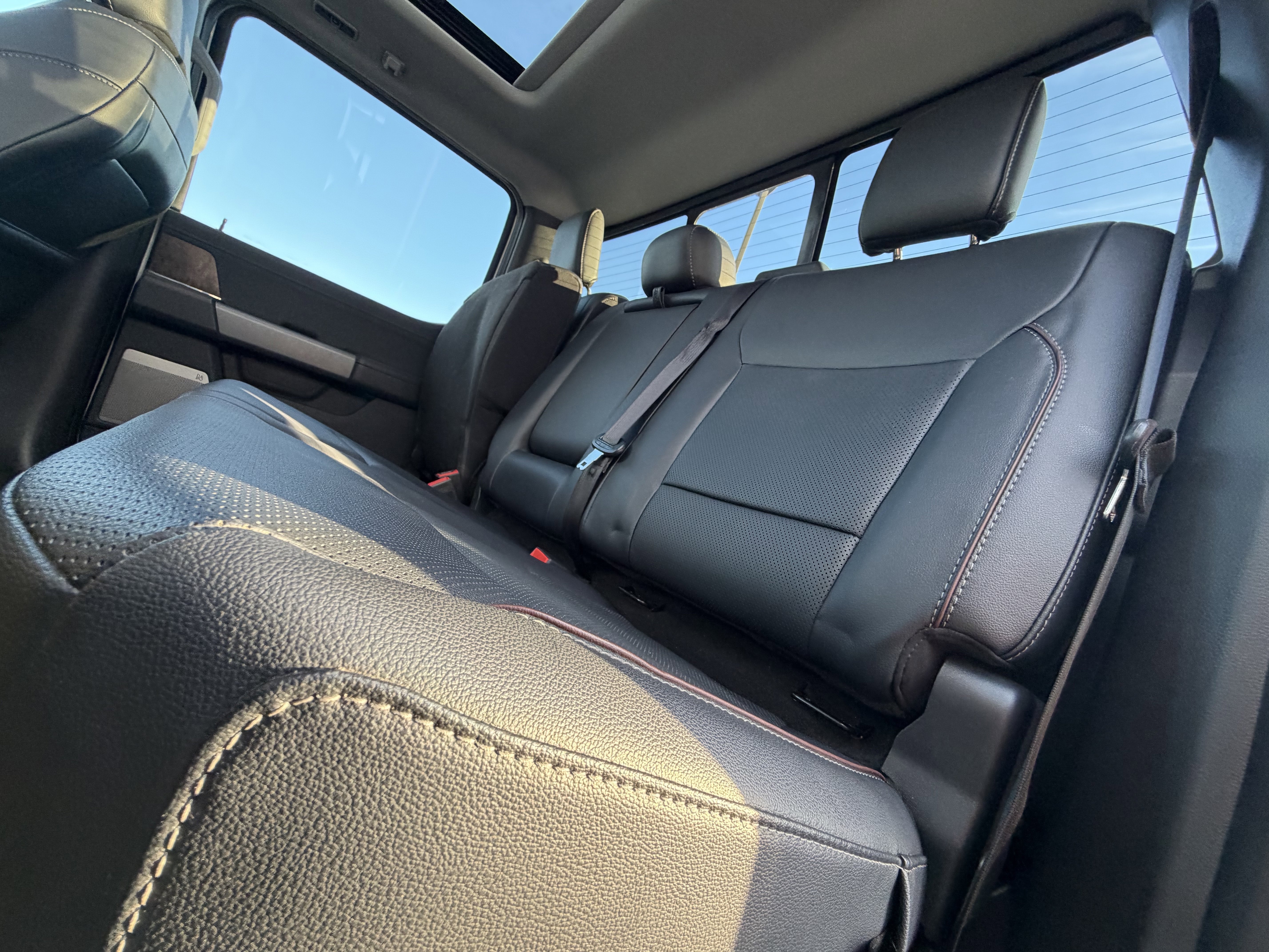 Used 2023 Ford F150 Lariat image 30