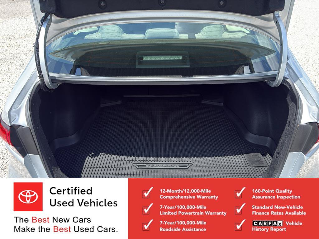 Certified 2025 Toyota Corolla SE w/ Convenience Package FWD image 12