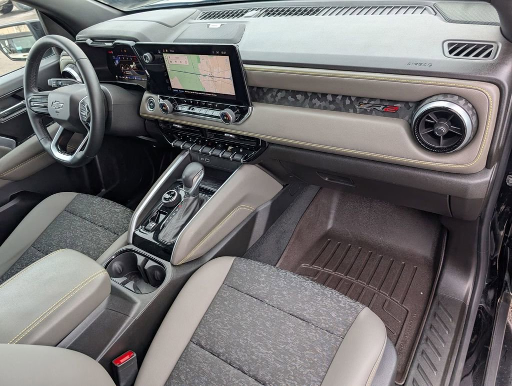 Used 2024 Chevrolet Colorado ZR2 w/ Technology Package image 44