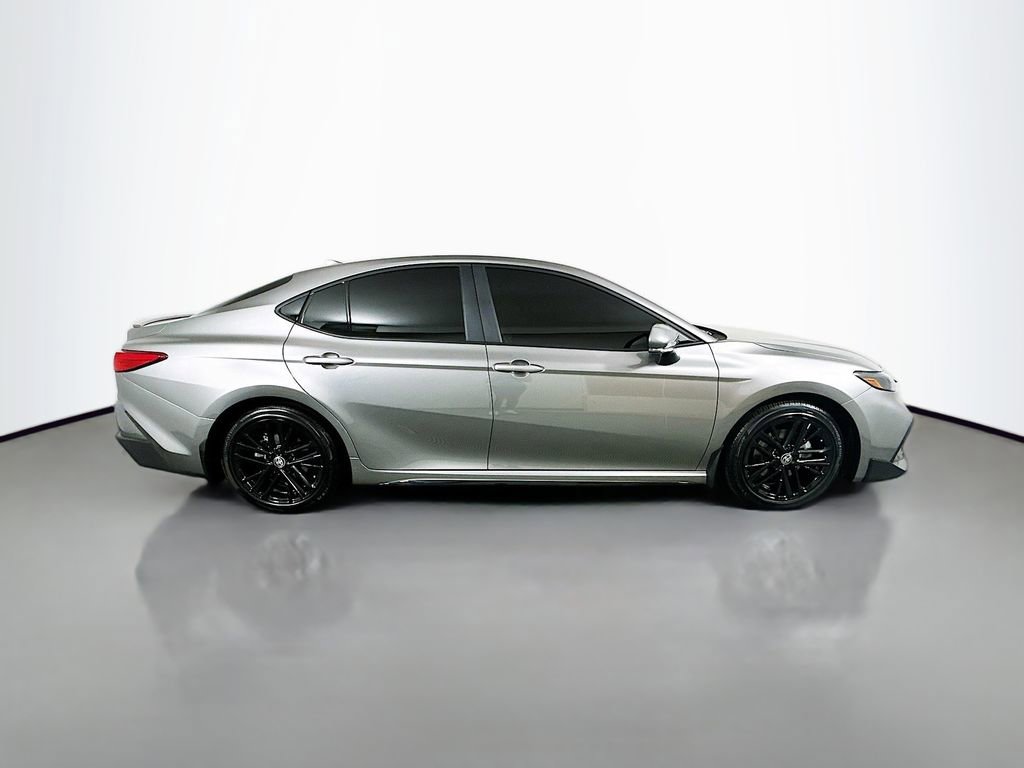 Certified 2025 Toyota Camry SE image 4