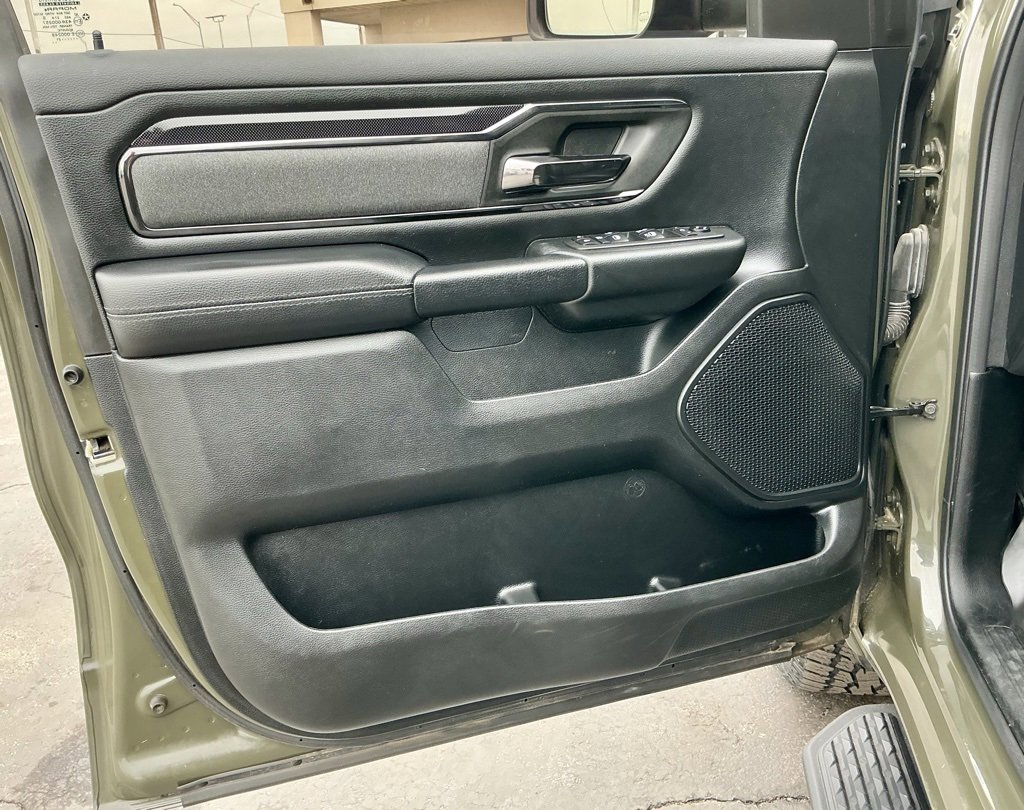 Used 2021 RAM 1500 Big Horn w/ Built-to-serve Edition image 43