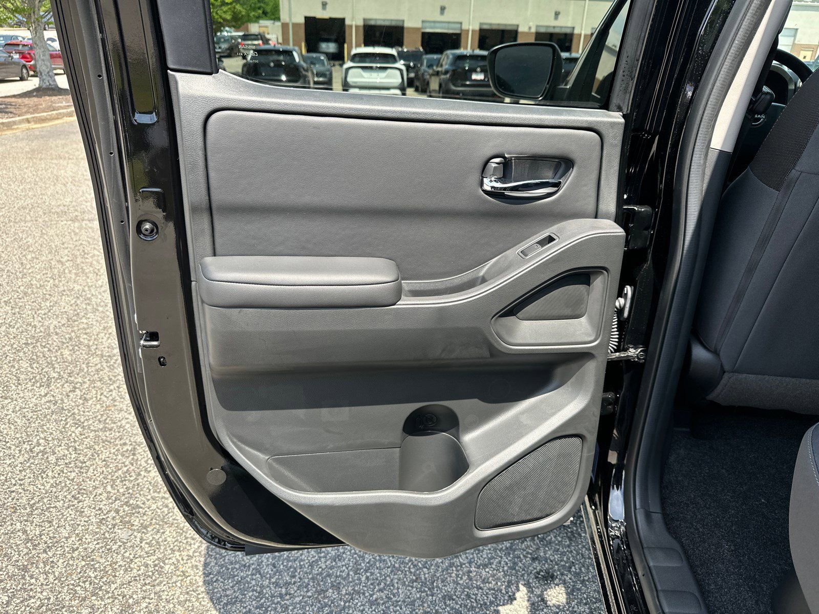New 2026 Nissan Frontier SV w/ Tow Package RWD image 19