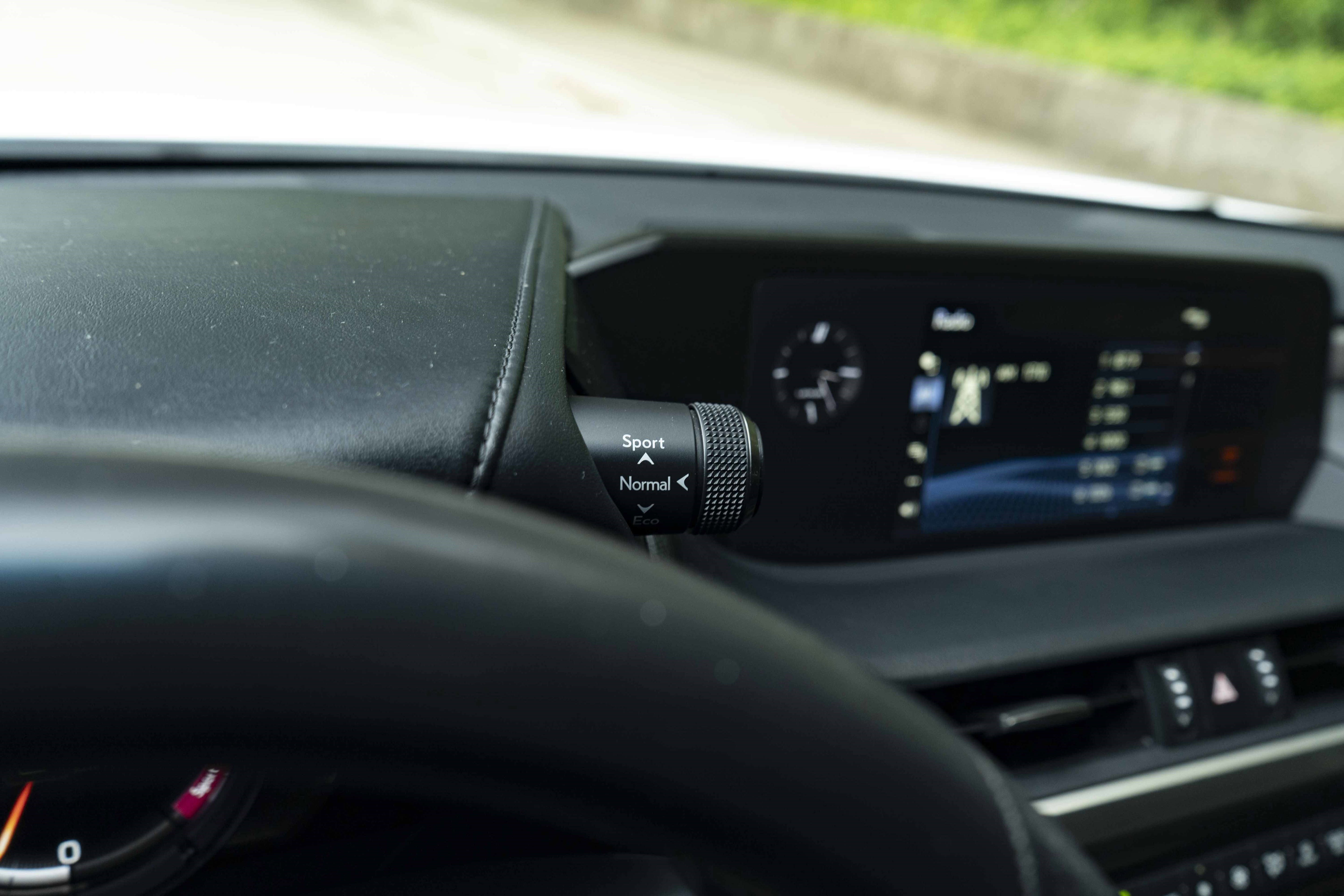 Used 2021 Lexus ES 350 F Sport w/ Accessory Package FWD image 26