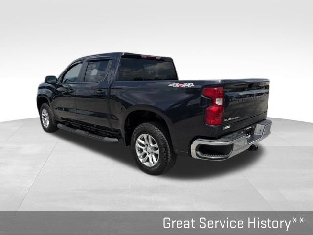 Used 2023 Chevrolet Silverado 1500 LT AWD/4WD image 13
