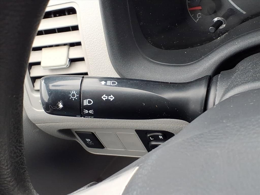 Used 2012 Toyota Corolla image 20