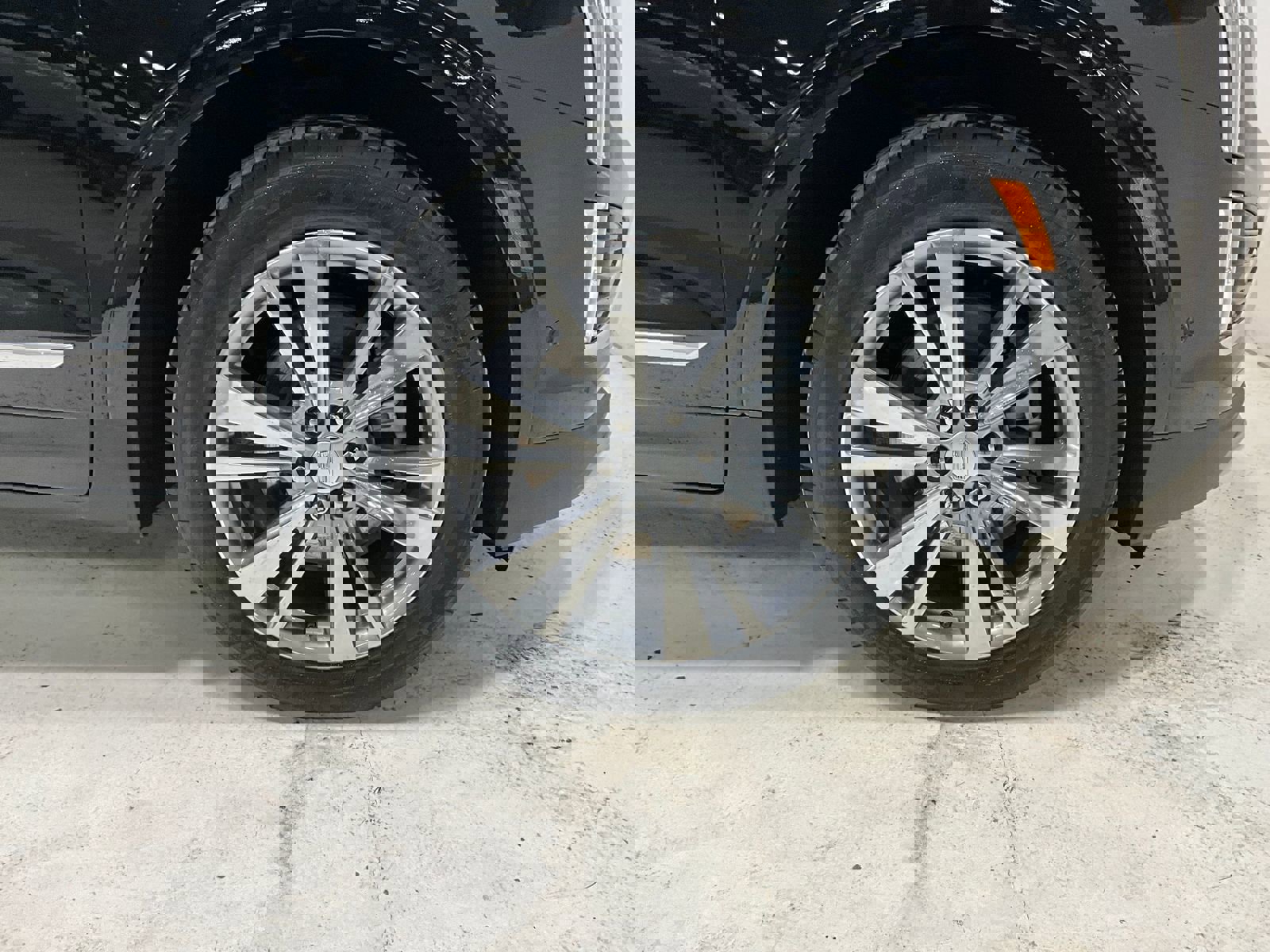 Used 2023 Cadillac XT5 Premium Luxury w/ Platinum Package image 10