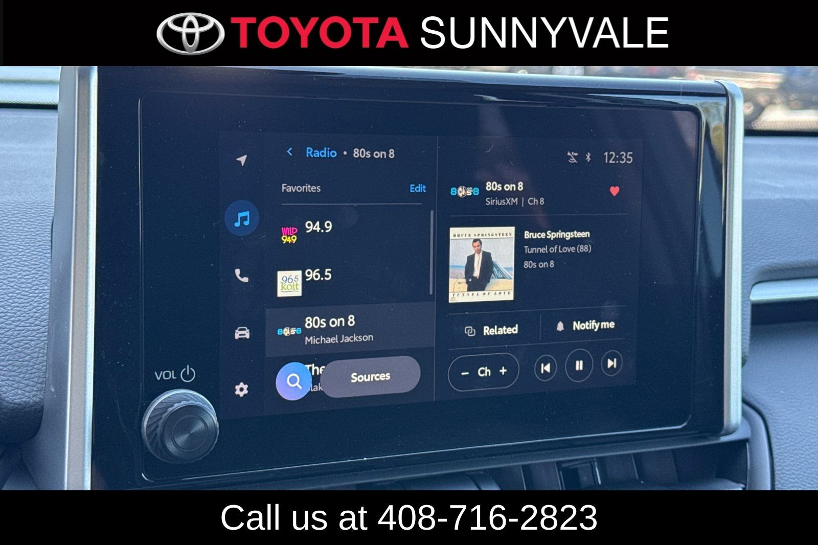 Used 2025 Toyota RAV4 LE FWD image 23