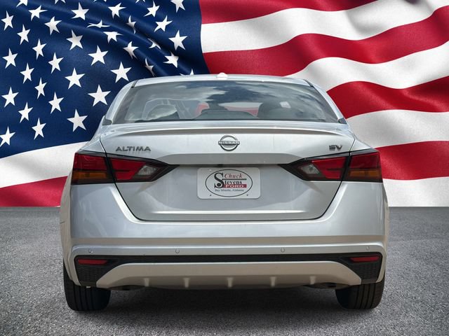 Used 2024 Nissan Altima 2.5 SV FWD image 11