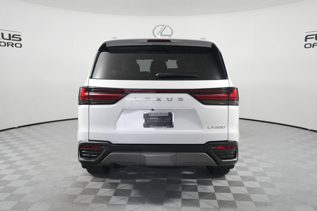 Used 2024 Lexus LX 600 4WD w/ Luxury Package image 6