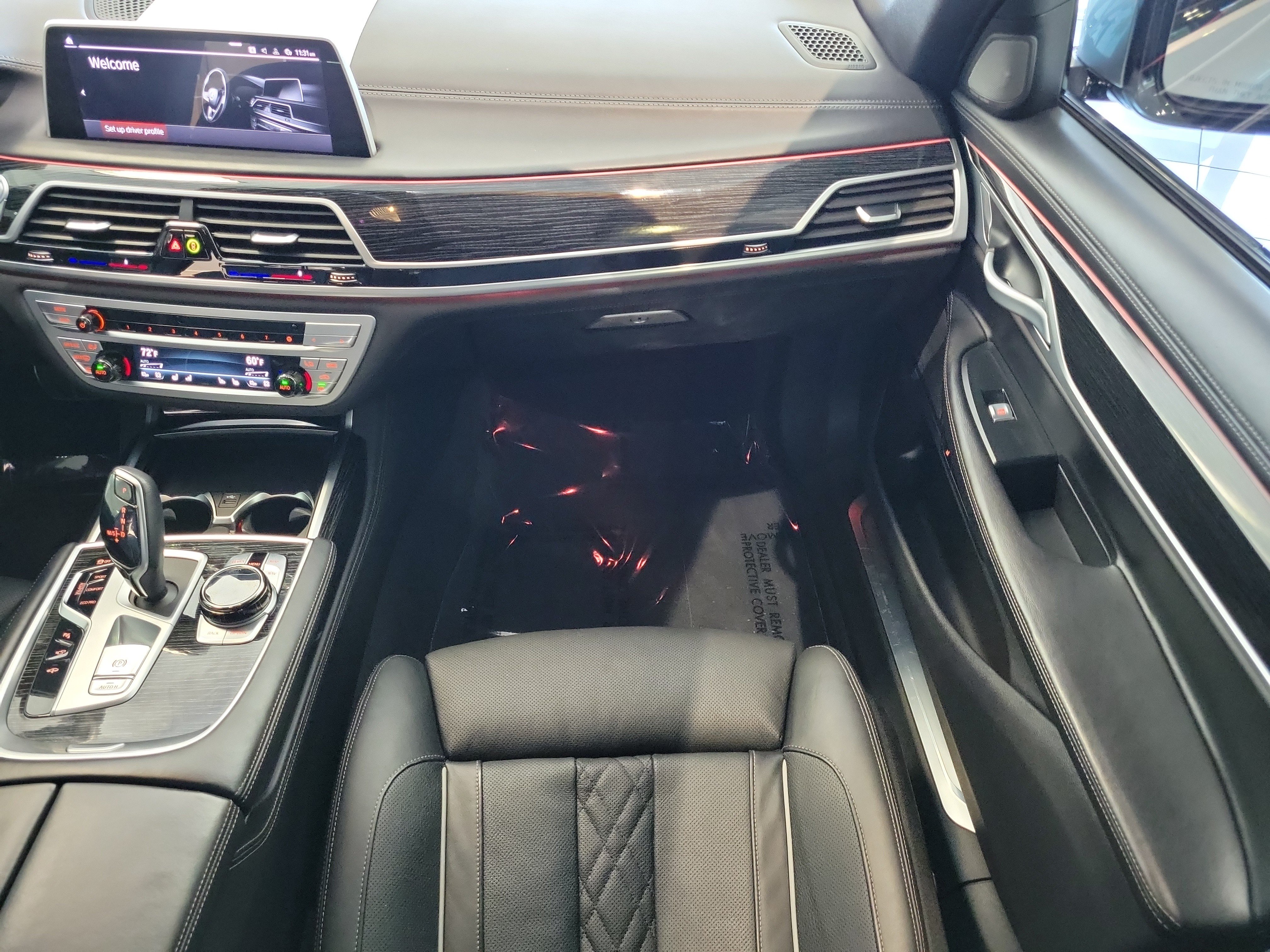Used 2022 BMW 750i xDrive w/ Luxury Rear Seating Package AWD/4WD image 16