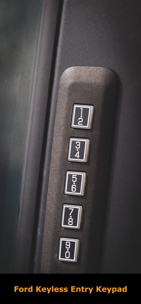 Used 2023 Ford Maverick XLT image 16