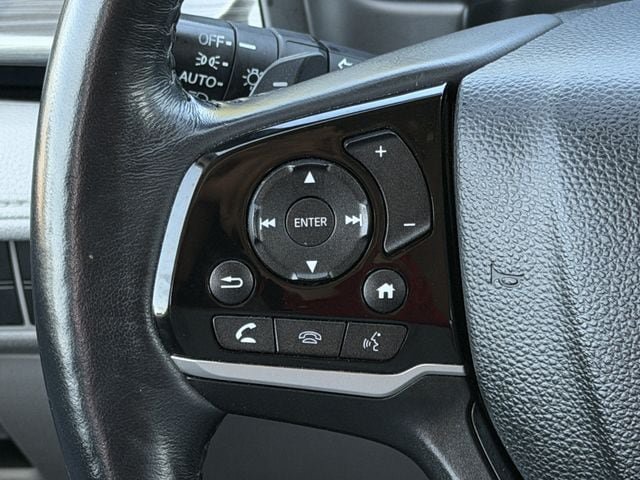 Used 2023 Honda Odyssey Elite image 14