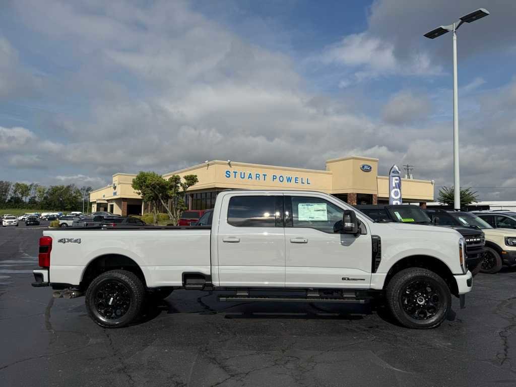 New 2026 Ford F250 Lariat w/ Black Appearance Package image 22