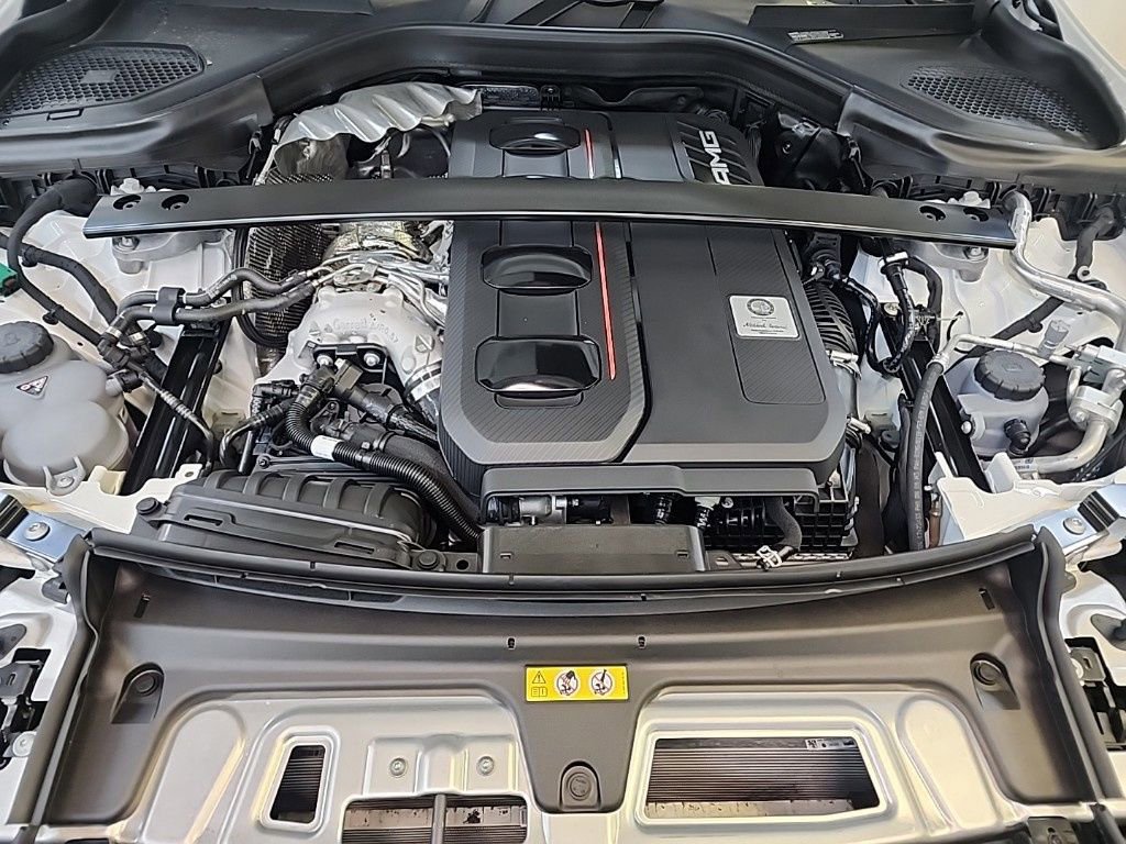 New 2025 Mercedes-Benz GLC 63 AMG S image 22