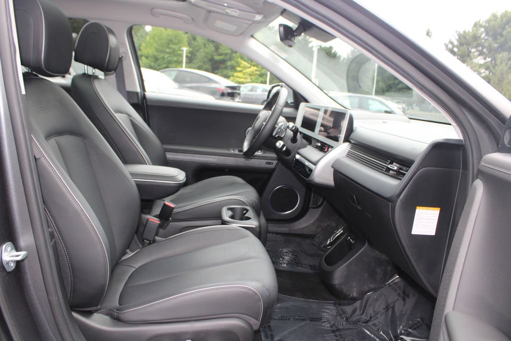Used 2023 Hyundai Ioniq 5 Limited w/ Cargo Package AWD/4WD image 10
