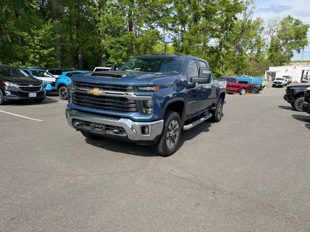Used 2024 Chevrolet Silverado 2500 LT w/ All Star Edition AWD/4WD image 20