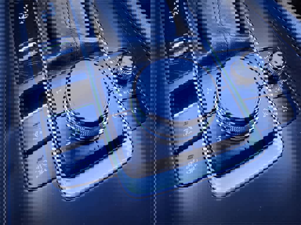 Used 2021 MAZDA MAZDA3 s image 15