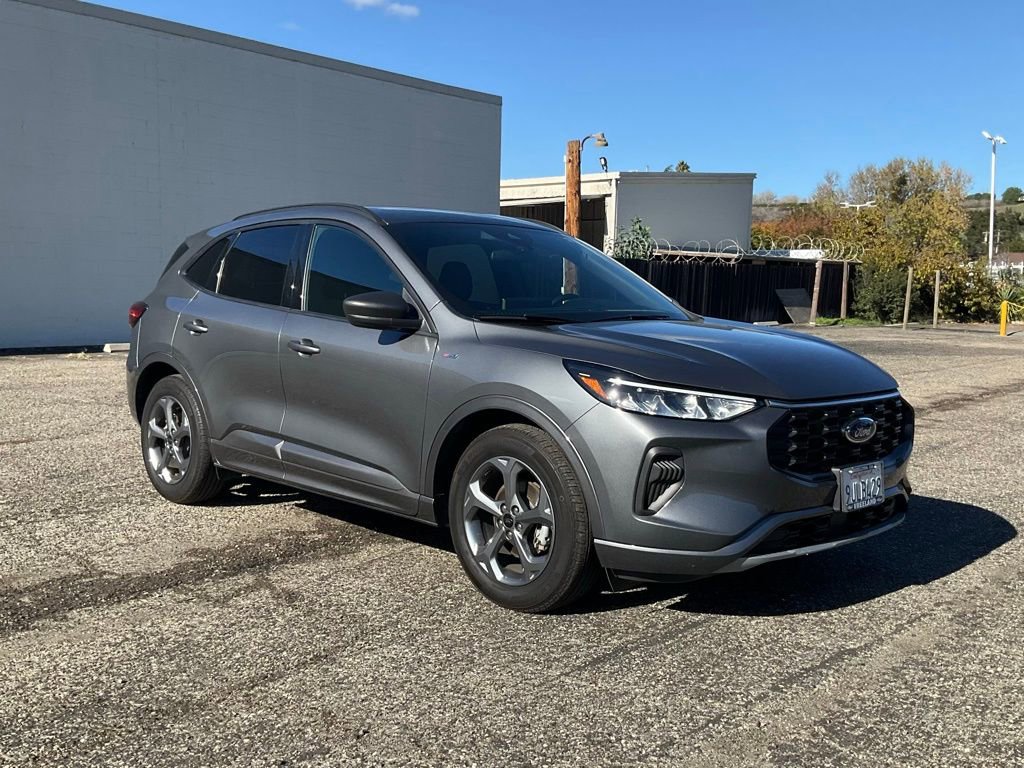 Certified 2024 Ford Escape ST-Line w/ Tech Pack #1 image 8